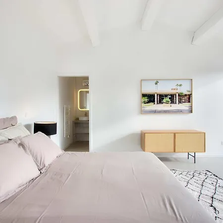 Les Rossignols Splendid With Sea View And Swimming Pool Villa *
