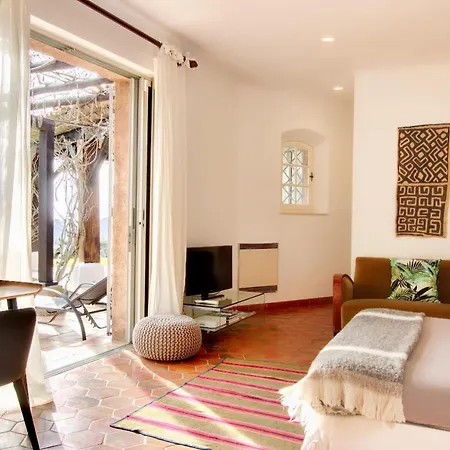Les Rossignols Splendid With Sea View And Swimming Pool 别墅 *